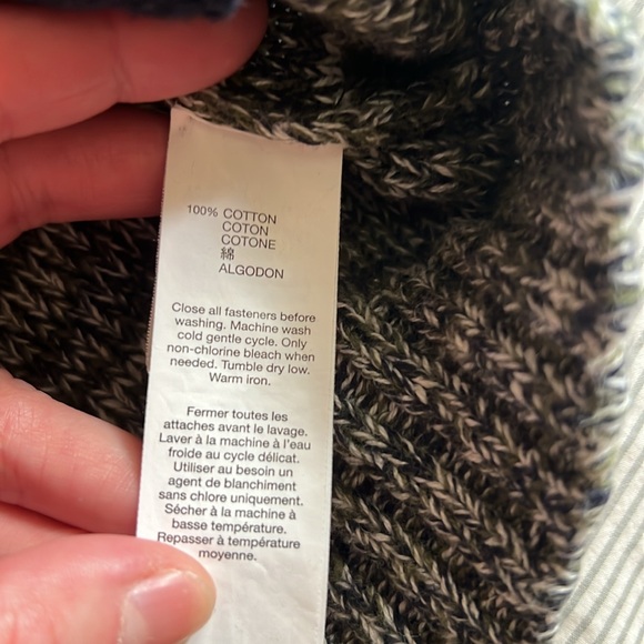 Gap chunky button down cardigan with shawl collar 2T - Picture 3 of 4